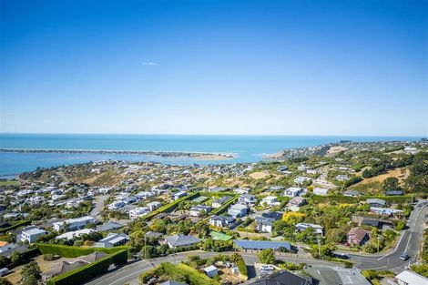 Photo of property in 26 Belleview Terrace, Mount Pleasant, Christchurch, 8081