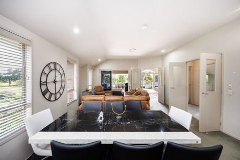 Photo of property in 3 Windsor Street, Terrace End, Palmerston North, 4410