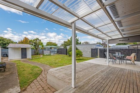 Photo of property in 134 Ruamahanga Crescent, Terrace End, Palmerston North, 4410