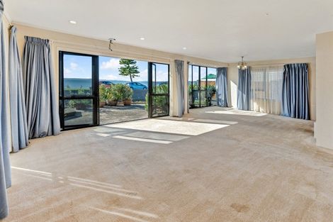 Photo of property in 31a The Esplanade, Eastern Beach, Auckland, 2012