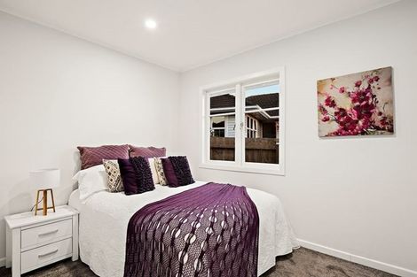 Photo of property in 7 Karamu Street, Te Atatu Peninsula, Auckland, 0610