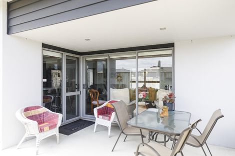 Photo of property in 23a Rosalie Terrace, Kelvin Grove, Palmerston North, 4414