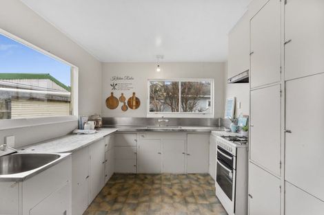 Photo of property in 84 Puriri Street, Gonville, Whanganui, 4501