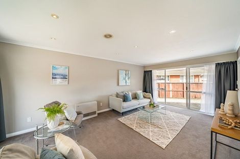 Photo of property in 80 Fraser Crescent, Elderslea, Upper Hutt, 5018