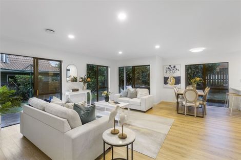 Photo of property in 1/13 Pinewood Grove, Botany Downs, Auckland, 2010