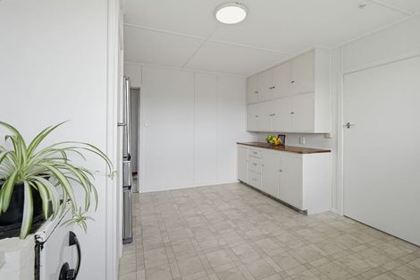 Photo of property in 19 Bennett Street, Waipawa, 4210