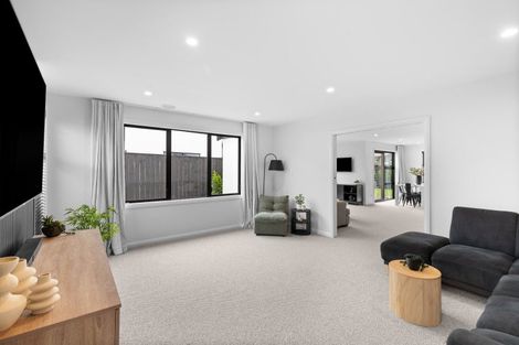 Photo of property in 7 Gratitude Way, Kelvin Grove, Palmerston North, 4414