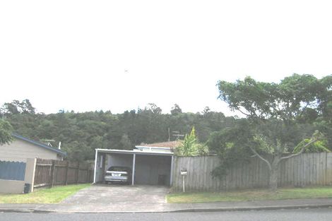 Photo of property in 2/120 Lynn Road, Bayview, Auckland, 0629