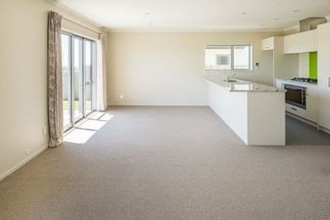 Photo of property in 223 Mark Avenue, Grenada Village, Wellington, 6037