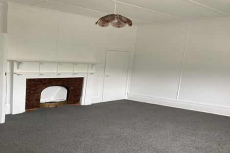 Photo of property in 20 Macdonald Crescent, Te Aro, Wellington, 6011