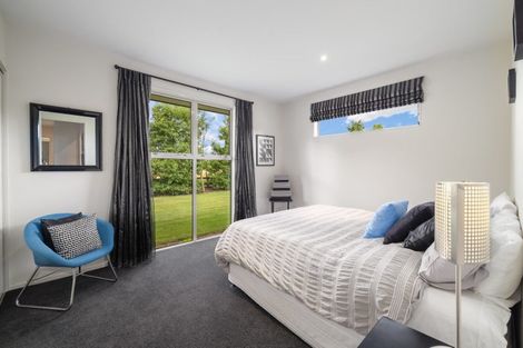 Photo of property in 48 Rossington Drive, West Melton, 7618