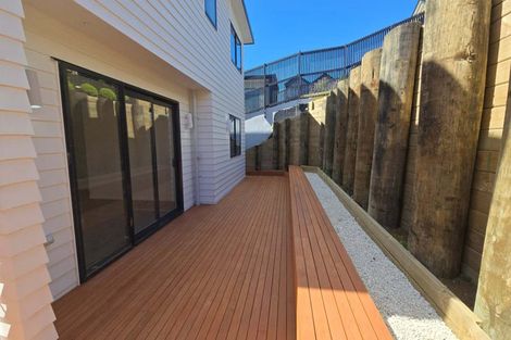 Photo of property in 14 Grand Ridge Avenue, Flat Bush, Auckland, 2019