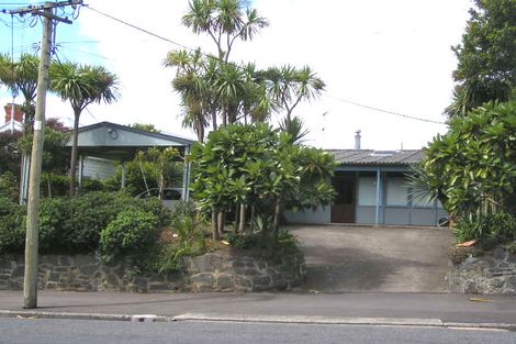 Photo of property in 149 Queen Street, Northcote Point, Auckland, 0627