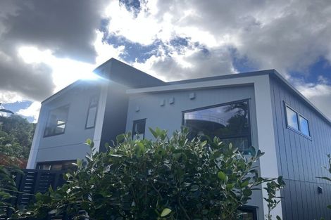 Photo of property in 123 Normandale Road, Normandale, Lower Hutt, 5010