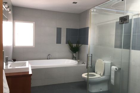 Photo of property in 73 Kowhai Road, Mairangi Bay, Auckland, 0630