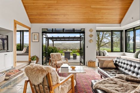 Photo of property in 402 Old Kaipara Road, Kaipara Flats, Warkworth, 0981