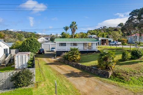 Photo of property in 16 Grey Street East, Mangonui, 0420