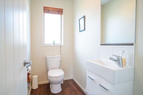 Photo of property in 15 Burbank Drive, Aidanfield, Christchurch, 8025