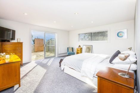 Photo of property in 50 Mount Marua Way, Timberlea, Upper Hutt, 5018