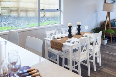 Photo of property in 16 Andelko Place, Henderson, Auckland, 0612