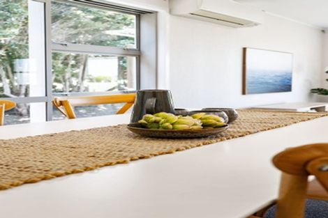 Photo of property in 15 Lowburn Avenue, Waipu, 0510