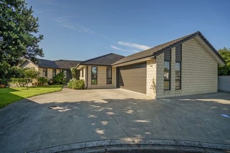 Photo of property in 10 Kelly Place, Whitianga, 3510