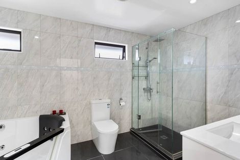 Photo of property in 6 Coolaghy Drive, Flat Bush, Auckland, 2019