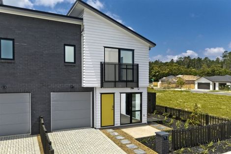 Photo of property in 97 Schoolside Road, Kumeu, 0810