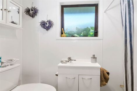 Photo of property in 48 Barnard Road, Fairy Springs, Rotorua, 3015