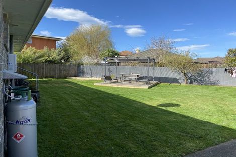 Photo of property in 14 Pimlico Place, Bishopdale, Christchurch, 8053