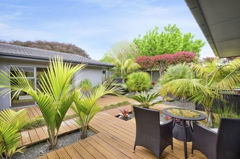 Photo of property in 15 Falstaff Place, Half Moon Bay, Auckland, 2012