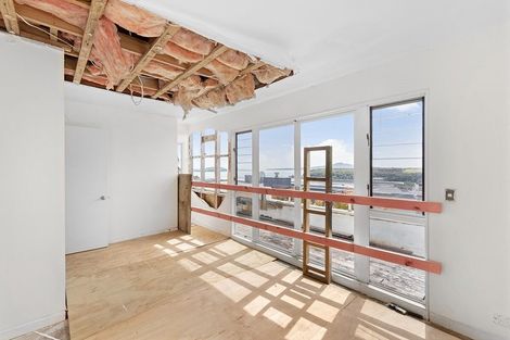 Photo of property in 9 Paritai Drive, Orakei, Auckland, 1071