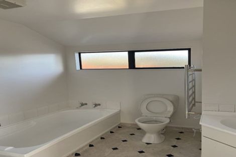 Photo of property in 7b Hindmarsh Street, Johnsonville, Wellington, 6037