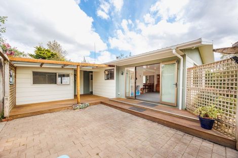 Photo of property in 23 Eyre Road, Linton, Palmerston North, 4472