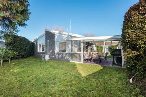 Photo of property in 4 Barbara Grove, Papamoa Beach, Papamoa, 3118