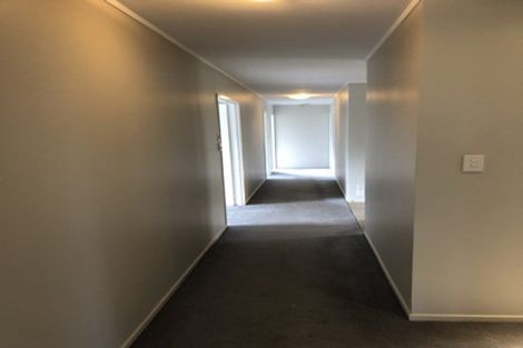 Photo of property in 9 Inchinnam Road, Flat Bush, Auckland, 2016