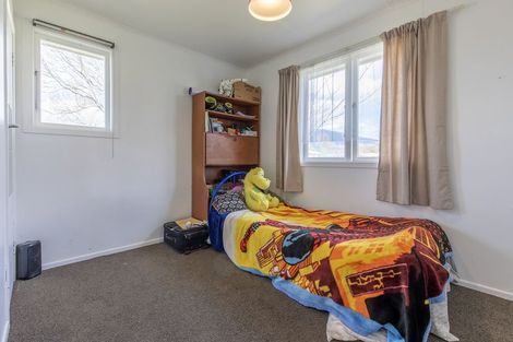 Photo of property in 48 Te Hei Place, Turangi, 3334