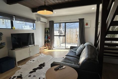 Photo of property in 8/9 Sherborne Street, St Albans, Christchurch, 8014