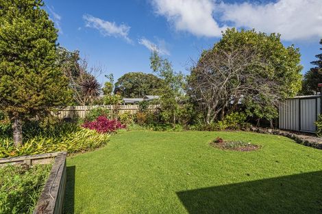 Photo of property in 13 Carr Street, Te Kamo, Whangarei, 0112