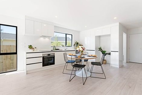 Photo of property in 18a Larissa Avenue, Henderson, Auckland, 0610