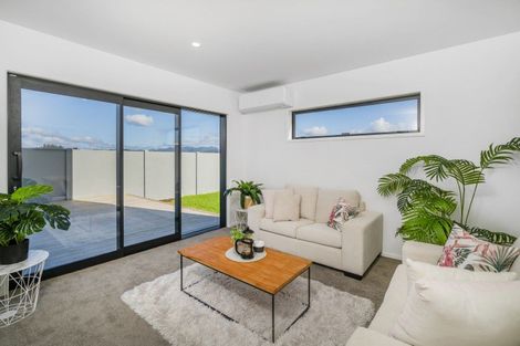 Photo of property in 12 Ngaroma Crescent, Whitianga, 3510