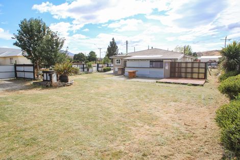 Photo of property in 25 Gordon Street, Kurow, 9435