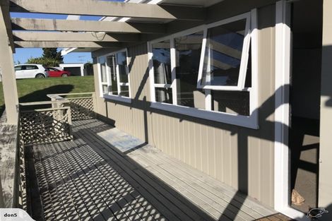 Photo of property in 170a Queen Street, Northcote Point, Auckland, 0627