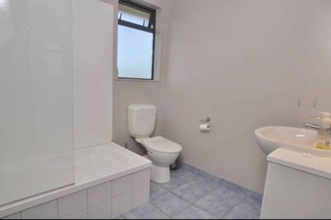 Photo of property in 329 Upper Harbour Drive, Greenhithe, Auckland, 0632