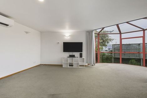 Photo of property in 77 Bay View Road, South Dunedin, Dunedin, 9012