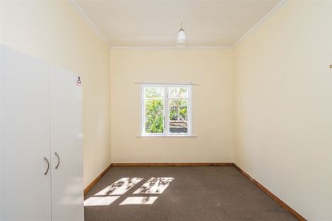 Photo of property in 36 Mosston Road, Castlecliff, Whanganui, 4501