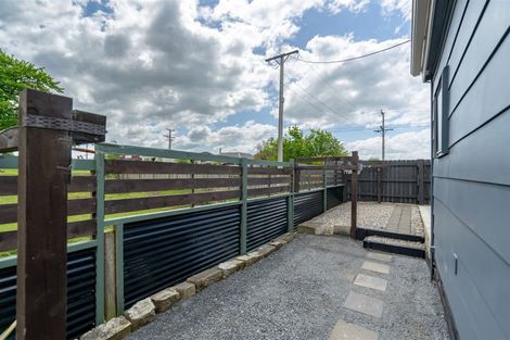 Photo of property in 18 Main Road, Owaka, 9535