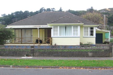 Photo of property in 20 Fisk Street, Naenae, Lower Hutt, 5011