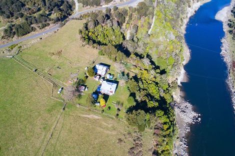 Photo of property in 3107 Whanganui River Road, Matahiwi, Whanganui, 4576