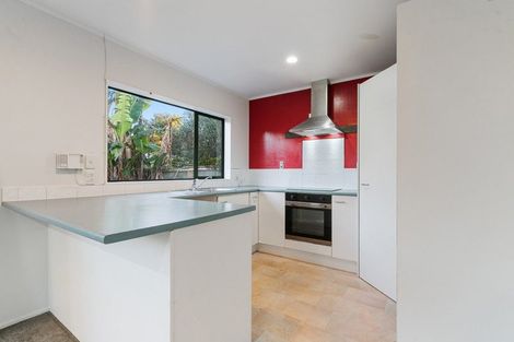 Photo of property in 1/150 Rosebank Road, Avondale, Auckland, 1026